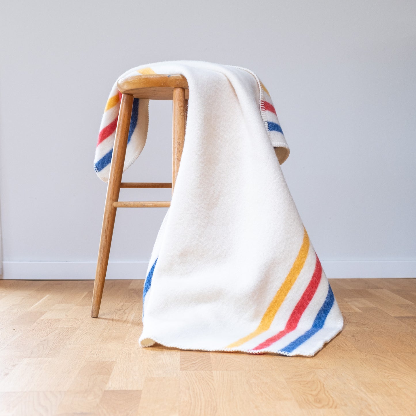 CAMP | Kinderdecke ohne Fransen | 130x100cm